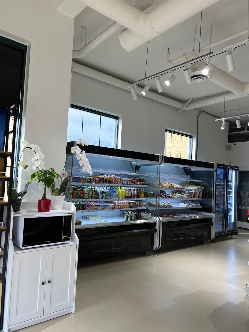 Ryoshi Market | 3531 Bayview St #110, Richmond, BC V7E 5W3, Canada | Phone: (604) 247-8699