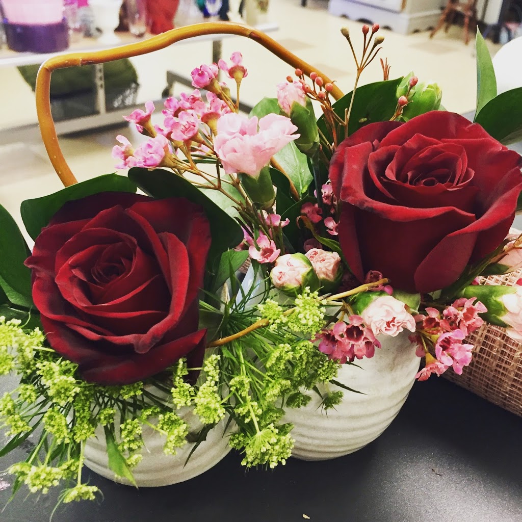 Charmed Floral Design Inc. | 23 Akins Dr Unit 108, St. Albert, AB T8N 3B3, Canada | Phone: (780) 459-5764