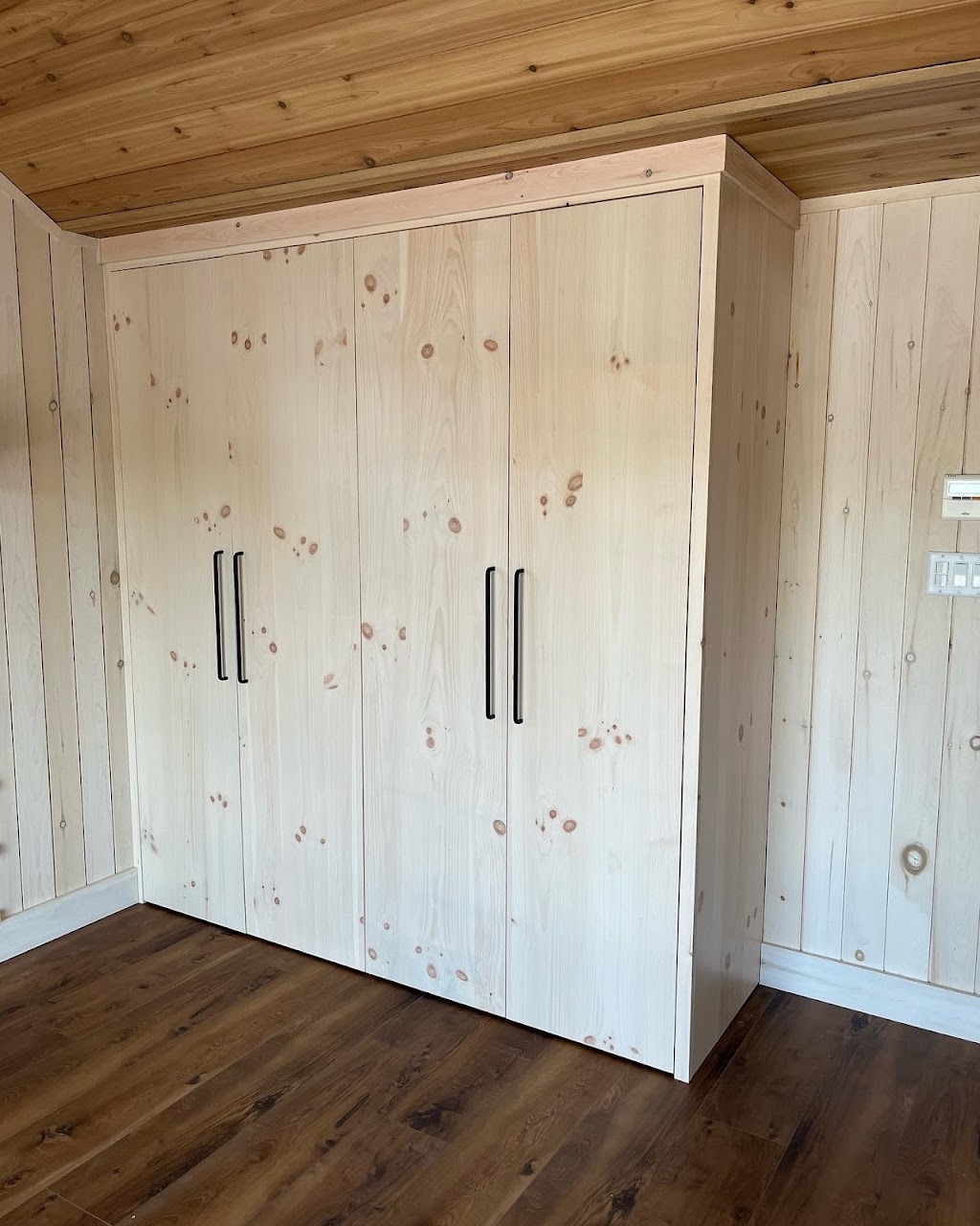 Artemis Wood Design | 1571 Bonnie Lake Rd, Bracebridge, ON P1L 1W9, Canada | Phone: (226) 503-0134