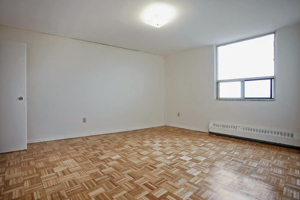 Scarborough Golf Apartments | 567 Scarborough Golf Club Rd #512, Scarborough, ON M1G 1H5, Canada | Phone: (416) 431-6994