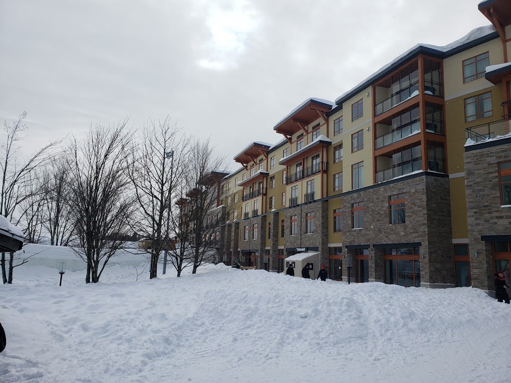 Hôtel de Glace | 1860 Boulevard Valcartier, Saint-Gabriel-de-Valcartier, QC G0A 4S0, Canada | Phone: (418) 844-2200