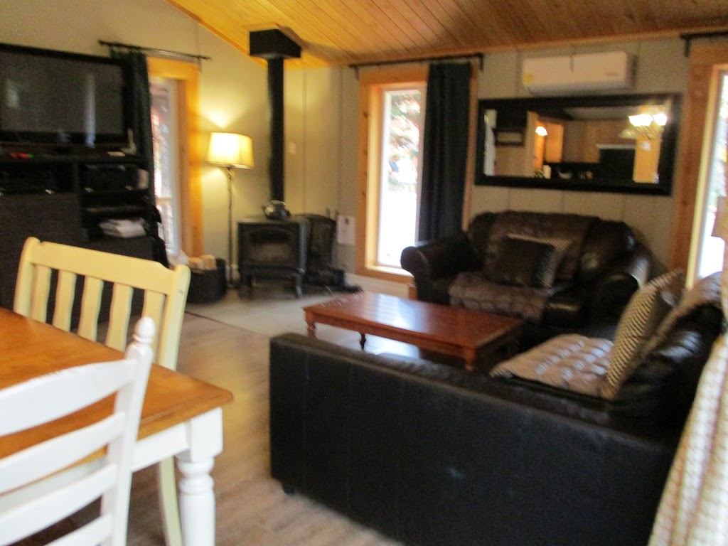 Le Rassembleur | 117 17e Av O, Saint-Adolphe-dHoward, QC J0T 2B0, Canada | Phone: (514) 718-4623