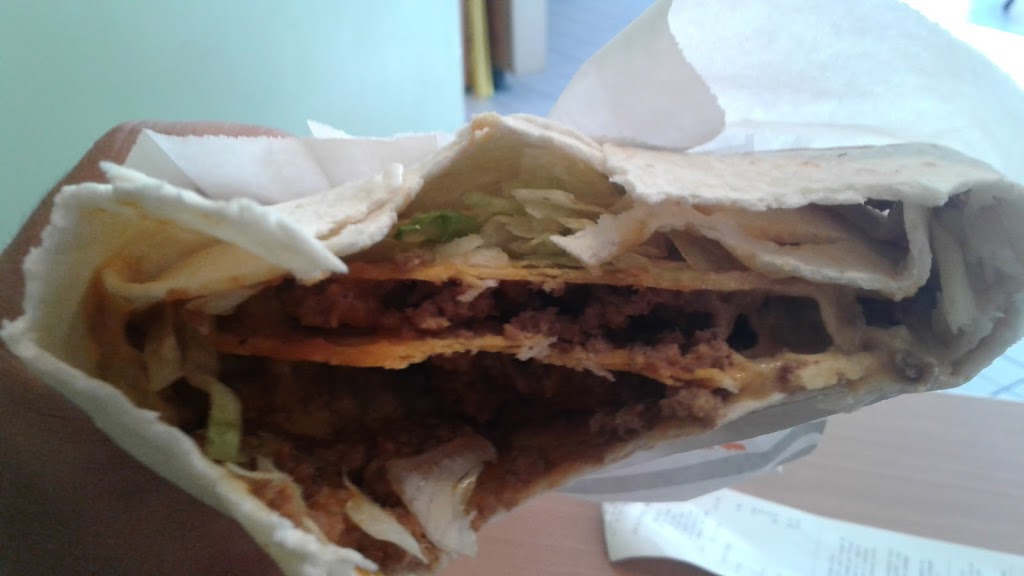 Taco Bell | 164 Boulevard Gréber, Gatineau, QC J8T 6K2, Canada | Phone: (819) 561-2663