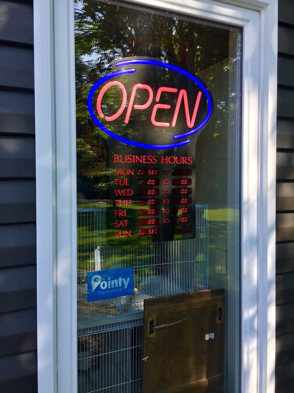 Chirp N Dales Pet Supply | 293 Rogers Rd, Berry Mills, NB E1G 2N4, Canada | Phone: (506) 854-0979