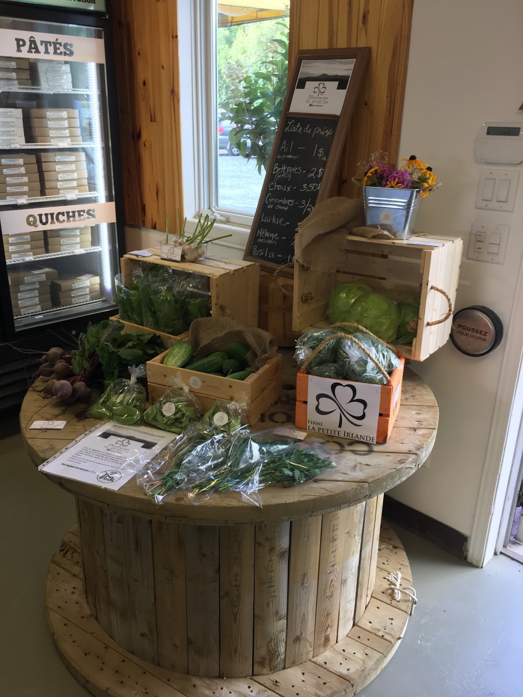 Ferme la petite Irlande | 2495 QC-222, Saint-Denis-de-Brompton, QC J0B 2P0, Canada | Phone: (819) 846-3601