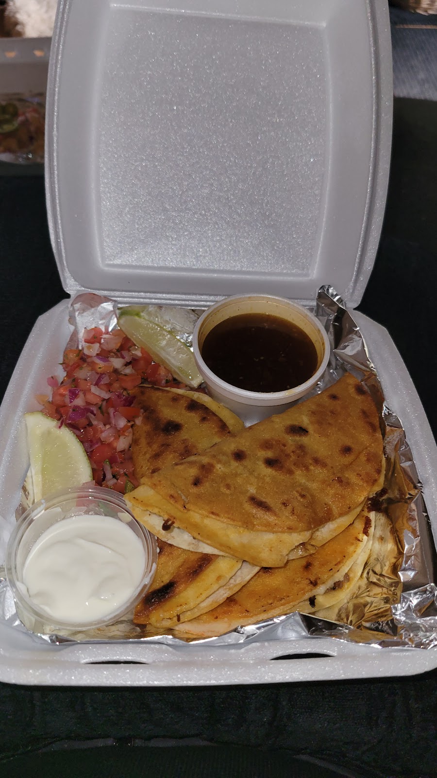 Munchies Burger + Taco Joint | 6307 Bowness Rd NW, Calgary, AB T3B 0E4, Canada | Phone: (403) 286-9699