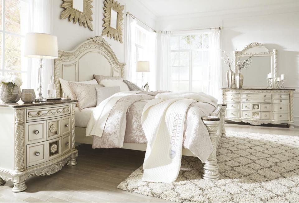 STEPHENS FURNITURE | 6 Marconi Crt, Bolton, ON L7E 1H3, Canada | Phone: (905) 951-9394