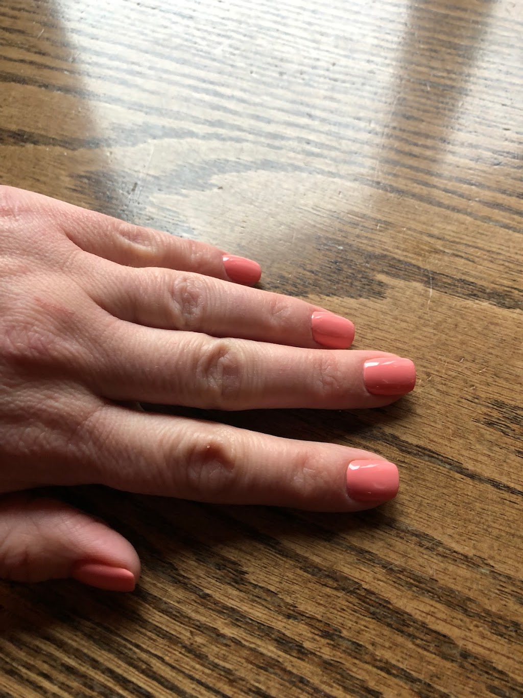 Victoria Nails & Spa | 305 10 St NW, Calgary, AB T2N 1V5, Canada | Phone: (403) 283-7020