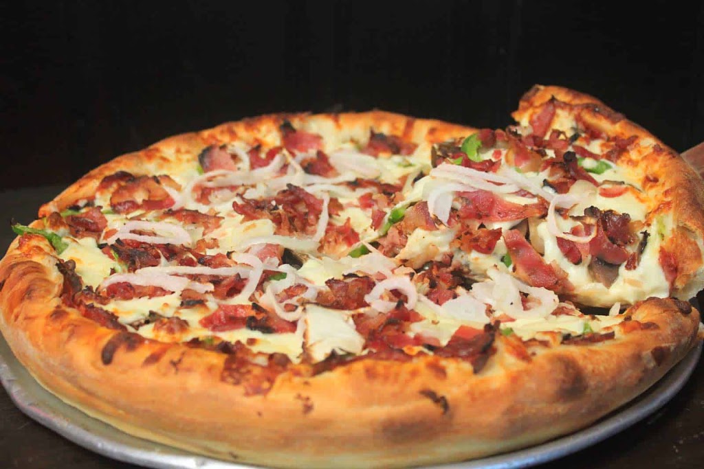 Pizzeria 67 | 359 Av. de Grand-Mère, Grand-Mère, QC G9T 2H1, Canada | Phone: (819) 533-6767