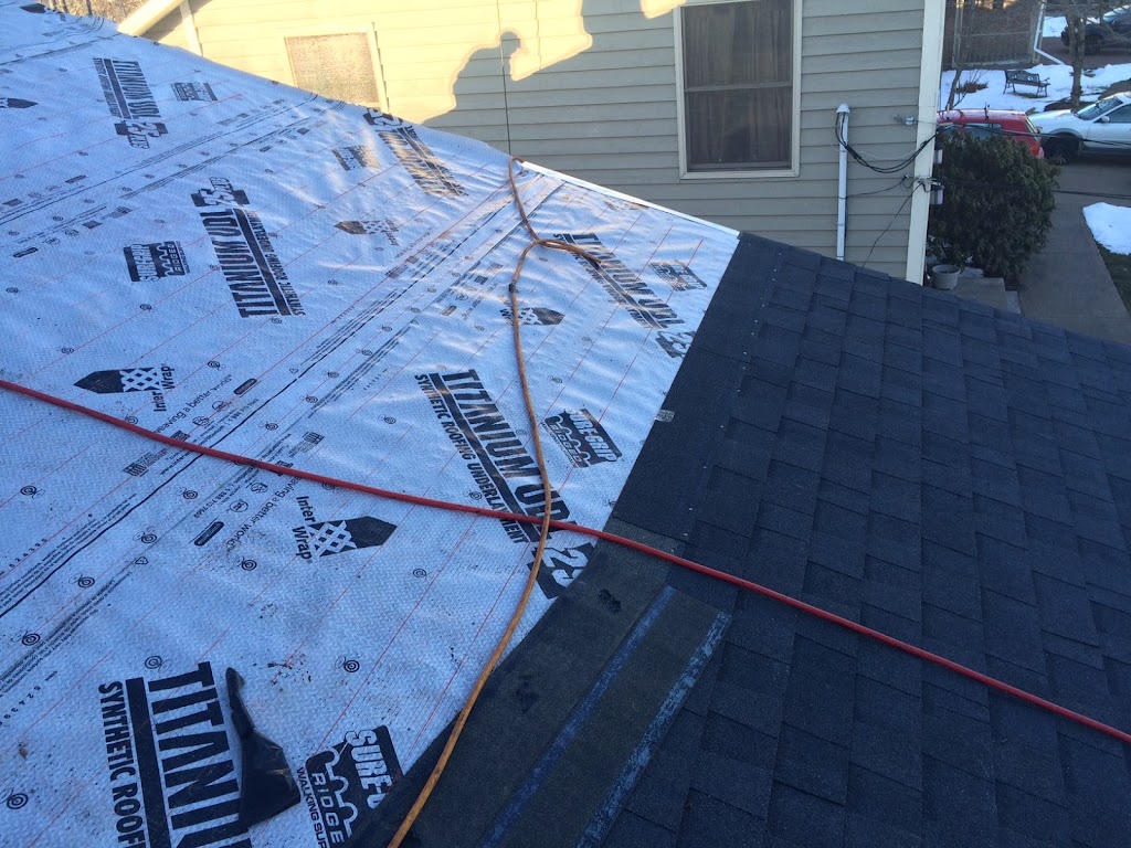 Bluenose Roofing and Siding Ltd | 11A Pettipas Dr, Dartmouth, NS B3B 1K1, Canada | Phone: (902) 431-7663