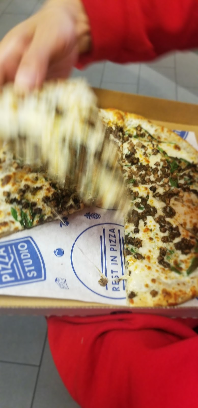 Pizza Studio Canada | 1360 Ellis St, Kelowna, BC V1Y 2A2, Canada | Phone: (250) 763-8726