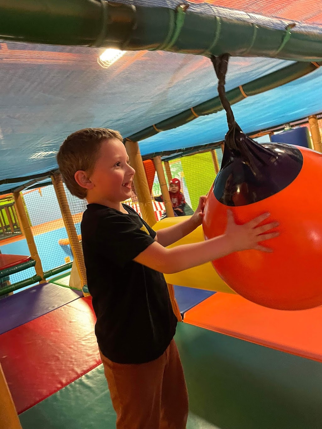 Little Monkeys Childcare & Play Centre | 1650 Queensdale Ave Unit 7, Ottawa, ON K1T 1N8, Canada | Phone: (613) 317-2352