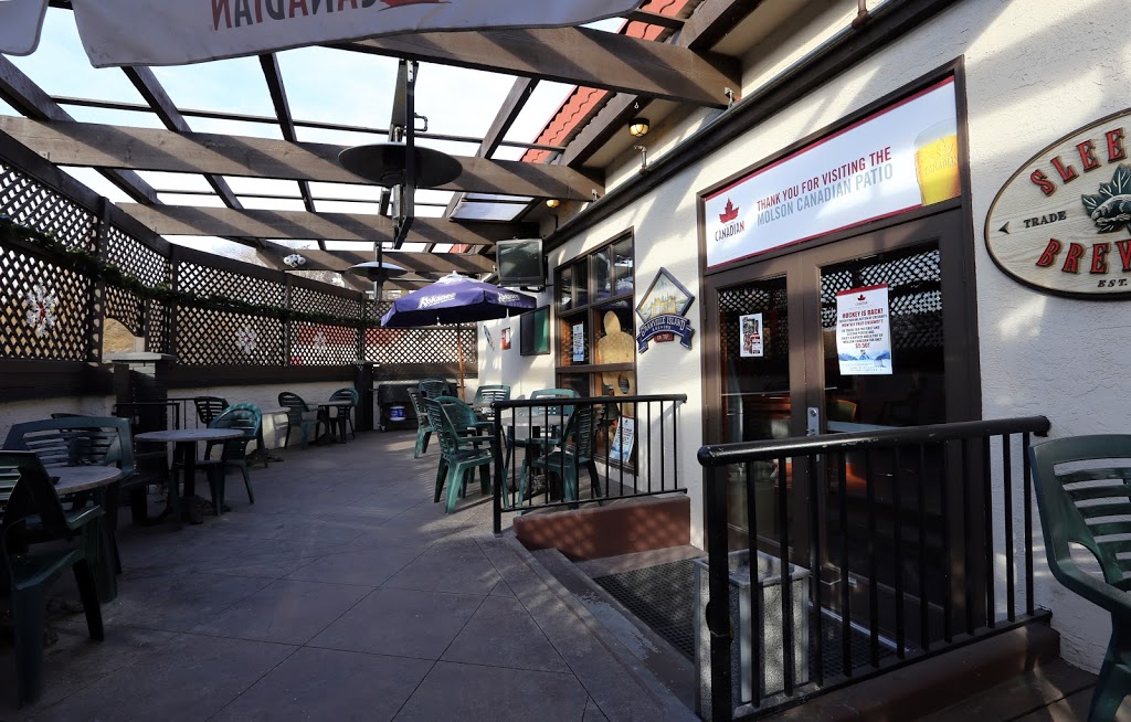 Don Cherrys Sports Grill | 3914 32 St, Vernon, BC V1T 5T8, Canada | Phone: (250) 541-2653