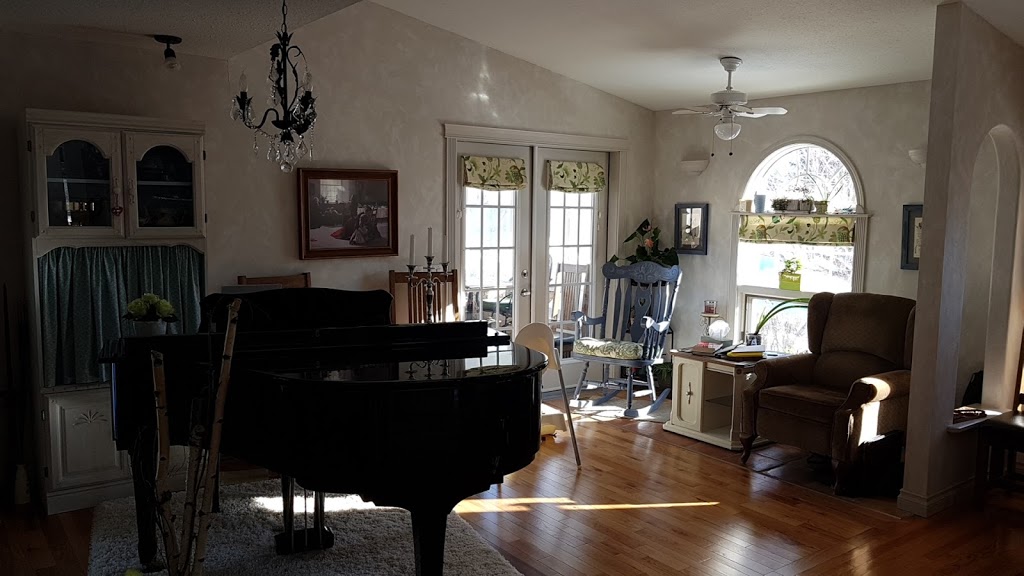 Heartland Haven Bed and Breakfast | 240 5th Ave SE, Three Hills, AB T0M 2A0, Canada | Phone: (403) 443-1463