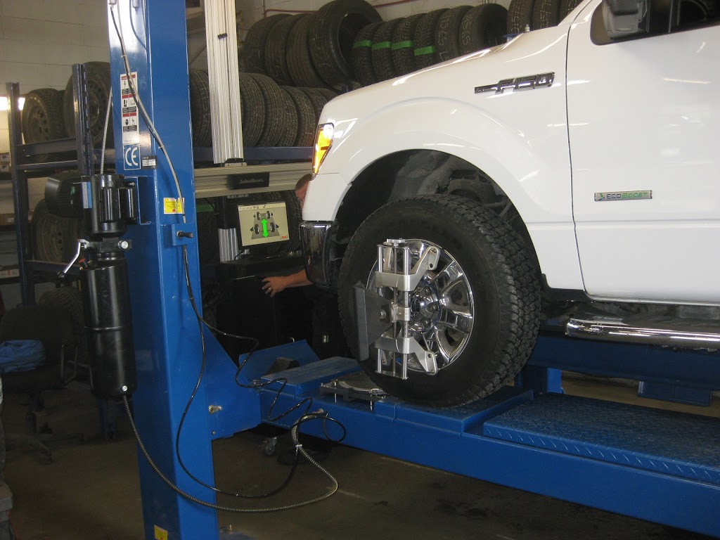 Auto Jean 23 | 7715 Boulevard Jean-XXIII, Trois-Rivières, QC G9A 5C9, Canada | Phone: (819) 377-0223