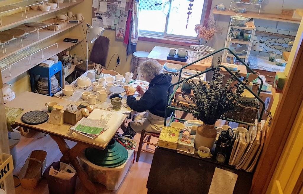 Lofthouse Beeswax Company and Stone Garden Pottery | 64 Eastern Ave, Haliburton, ON K0M 1S0, Canada | Phone: (705) 457-7761