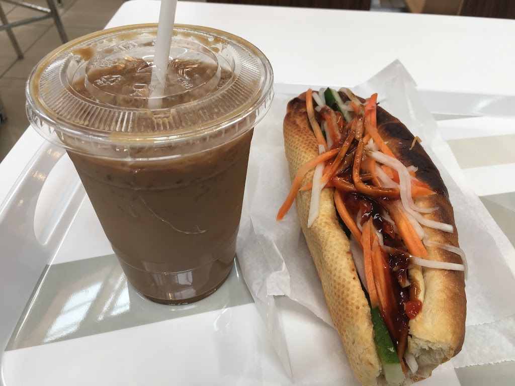 Vina Vietnamese | 5000 Canoe Pass Wy, Tsawwassen, BC V4M 4G9, Canada | Phone: (604) 382-5080
