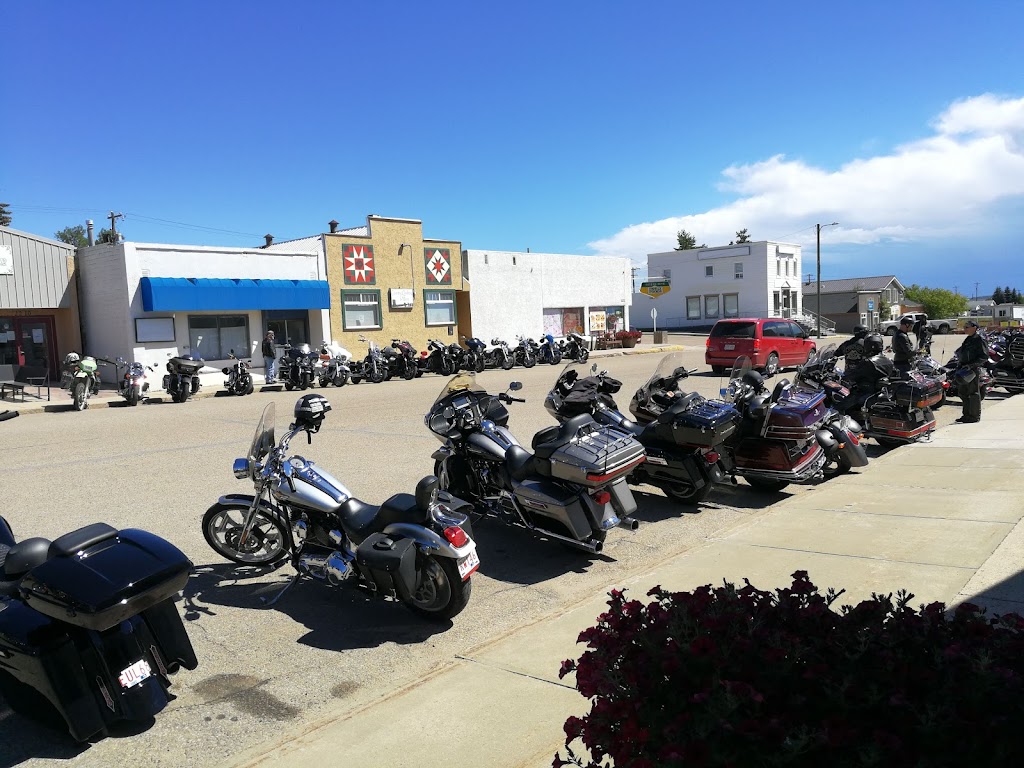 Delburne Hotel | 2216 20 St, Delburne, AB T0M 0V0, Canada | Phone: (403) 749-3613