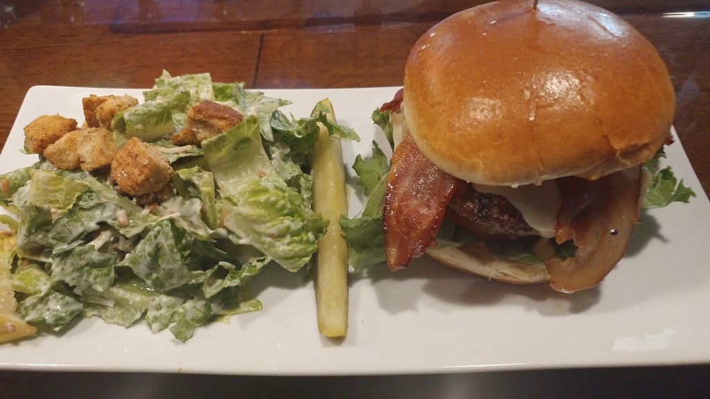 Rivers Edge Tap & Table | 494 Riverdale Ave, Windsor, ON N8S 4B6, Canada | Phone: (519) 915-0200