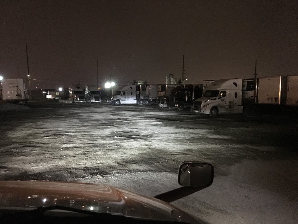 New Prince Tires Inc. | 6975 Tranmere Dr, Mississauga, ON L5S 1L9, Canada | Phone: (905) 672-9999