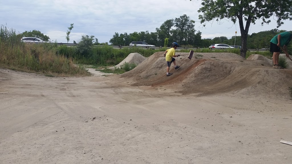 Sunnyside Bike Park | 3 Ellis Ave, Toronto, ON M6S 2X1, Canada | Phone: (416) 338-4386