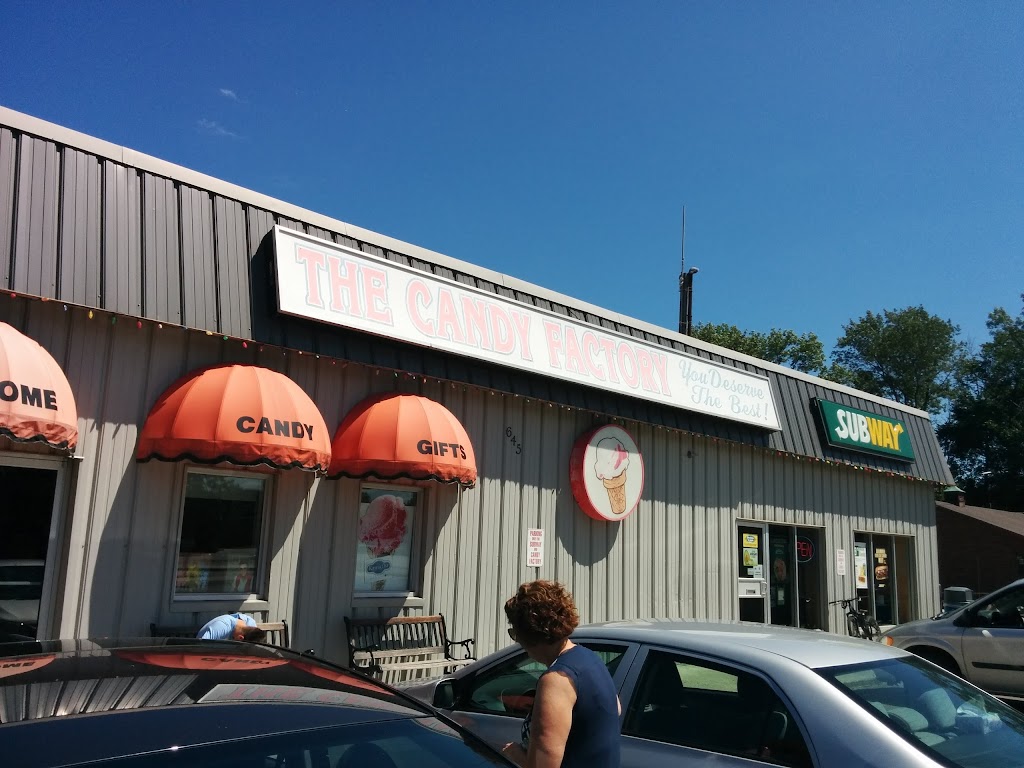The Candy Factory | 645 Hurontario St, Collingwood, ON L9Y 2N6, Canada | Phone: (705) 445-2400