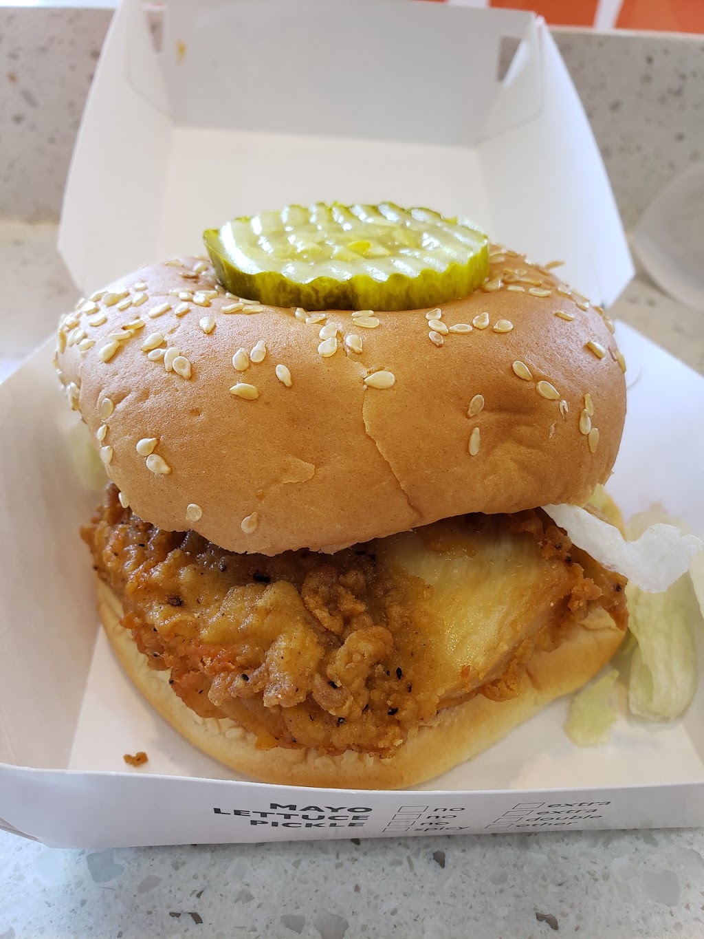 Mary Browns Chicken & Taters! | Centre, 2400 Dundas St W #1, Mississauga, ON L5K 2R8, Canada | Phone: (905) 823-3259