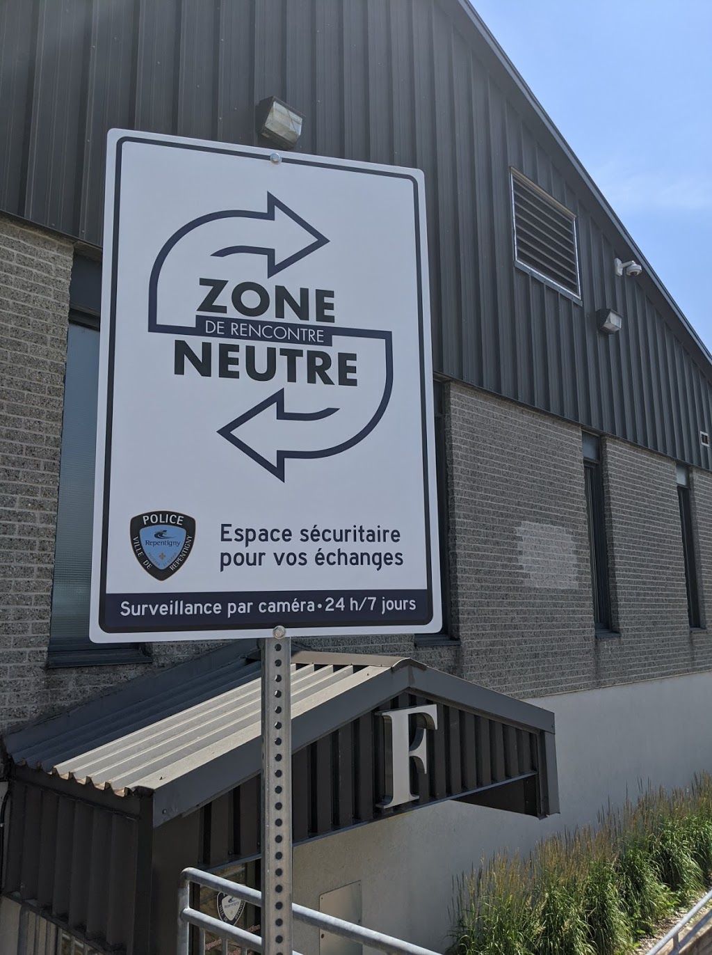 Cour municipale | 1 Montée des Arsenaux Porte F, Repentigny, QC J5Z 2C1, Canada | Phone: (450) 470-3500