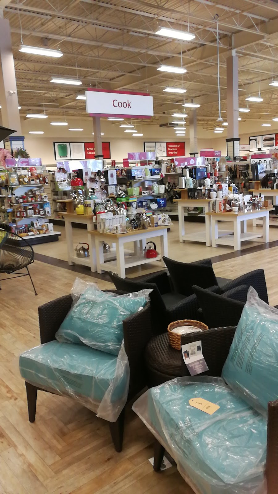 HomeSense | 13630 137 Ave NW, Edmonton, AB T5L 5G6, Canada | Phone: (780) 476-4041