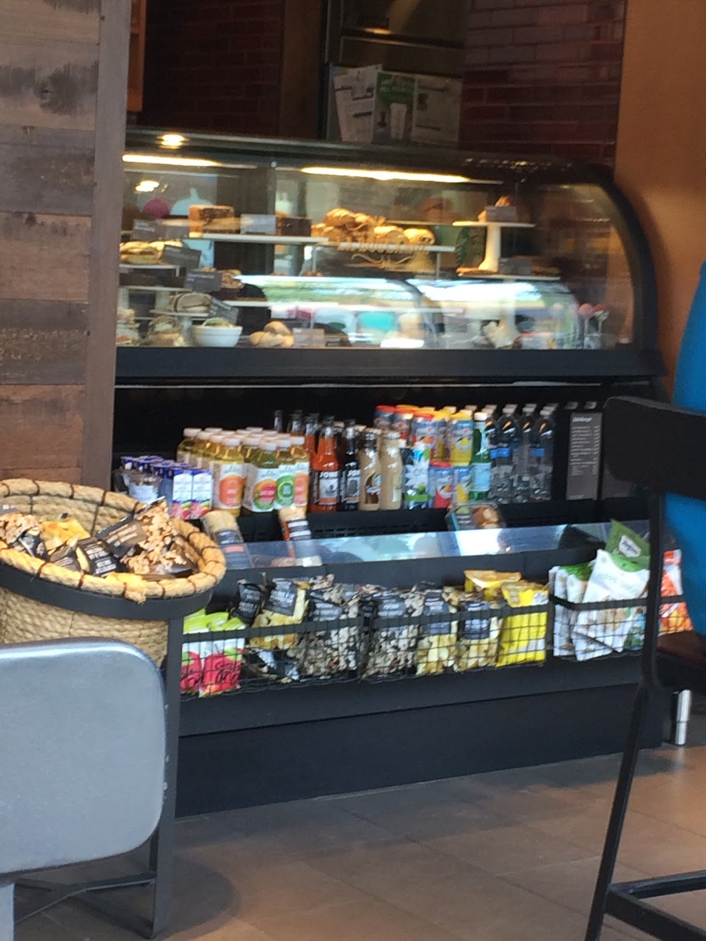 Starbucks | 10816 Macleod Trail SE, Calgary, AB T2J 5N8, Canada | Phone: (403) 278-0500