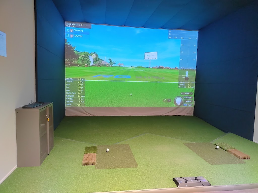 Clubhouse Indoor Golf - Markham | 1 Stone Mason Dr, Markham, ON L3P 6X3, Canada | Phone: (437) 249-2731