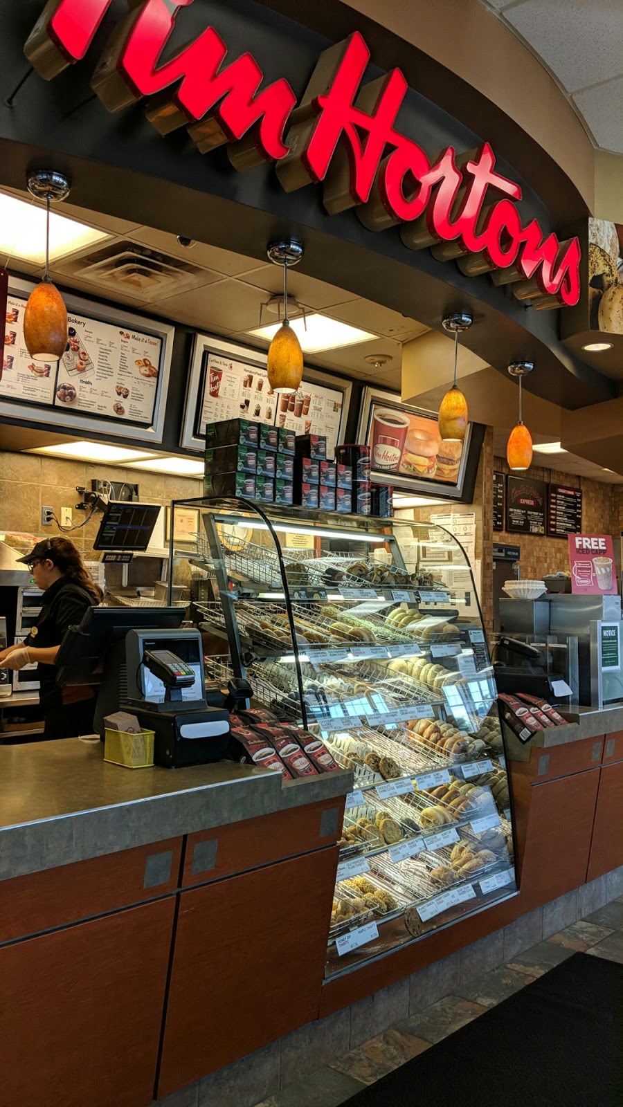 Tim Hortons | 6125 Main St, Williamsville, NY 14221, USA | Phone: (716) 634-2200