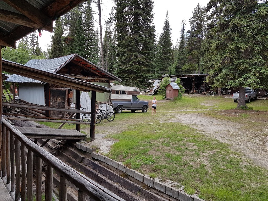 Chute Lake Lodge | 9540 Chute Lake Rd, Naramata, BC V0H 1N0, Canada | Phone: (250) 496-5262