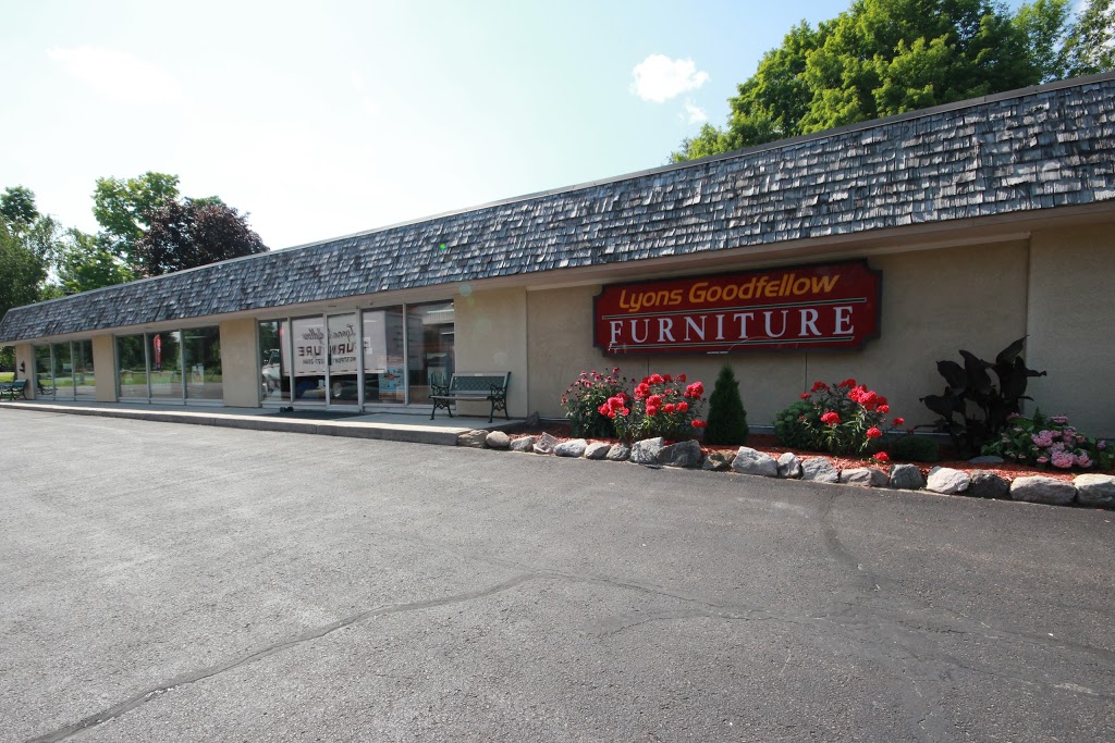 Lyons Goodfellow Furniture | 51 Concession St, Westport, ON K0G 1X0, Canada | Phone: (613) 273-2064