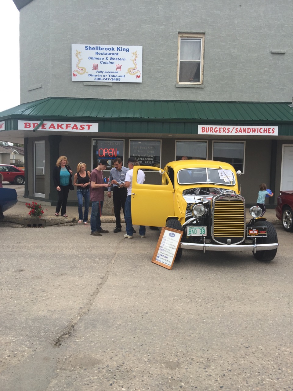 Shellbrook Restaurant | 18 Main St, Shellbrook, SK S0J 2E0, Canada | Phone: (306) 747-3405