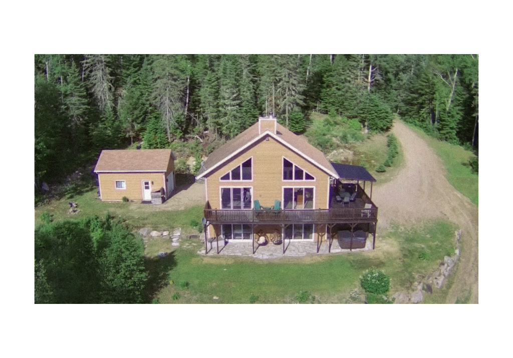 Chalet Lac Taureau | Chem. des Conifères, Matawinie, QC J0K 3B0, Canada | Phone: (450) 752-7005