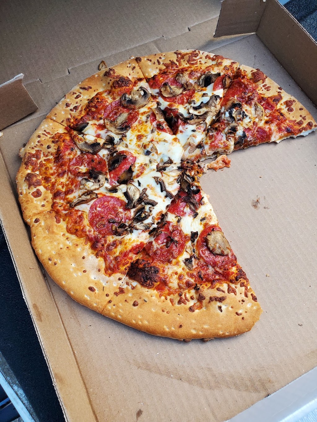 Nonnas Pizza | 1401 River Rd E, Kitchener, ON N2A 3X9, Canada | Phone: (519) 590-7492