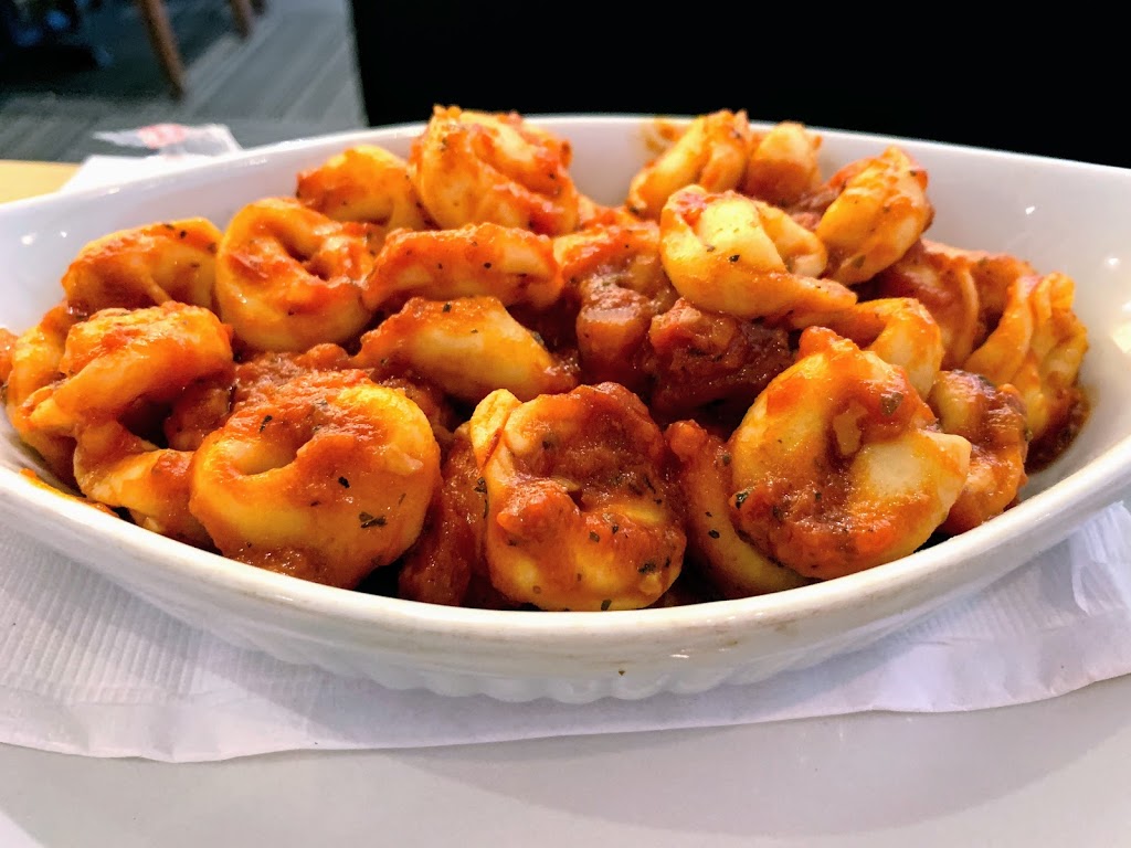 Restaurant Au Vieux Duluth | 5505 Boulevard des Forges, Trois-Rivières, QC G8Y 5L5, Canada | Phone: (819) 374-5282
