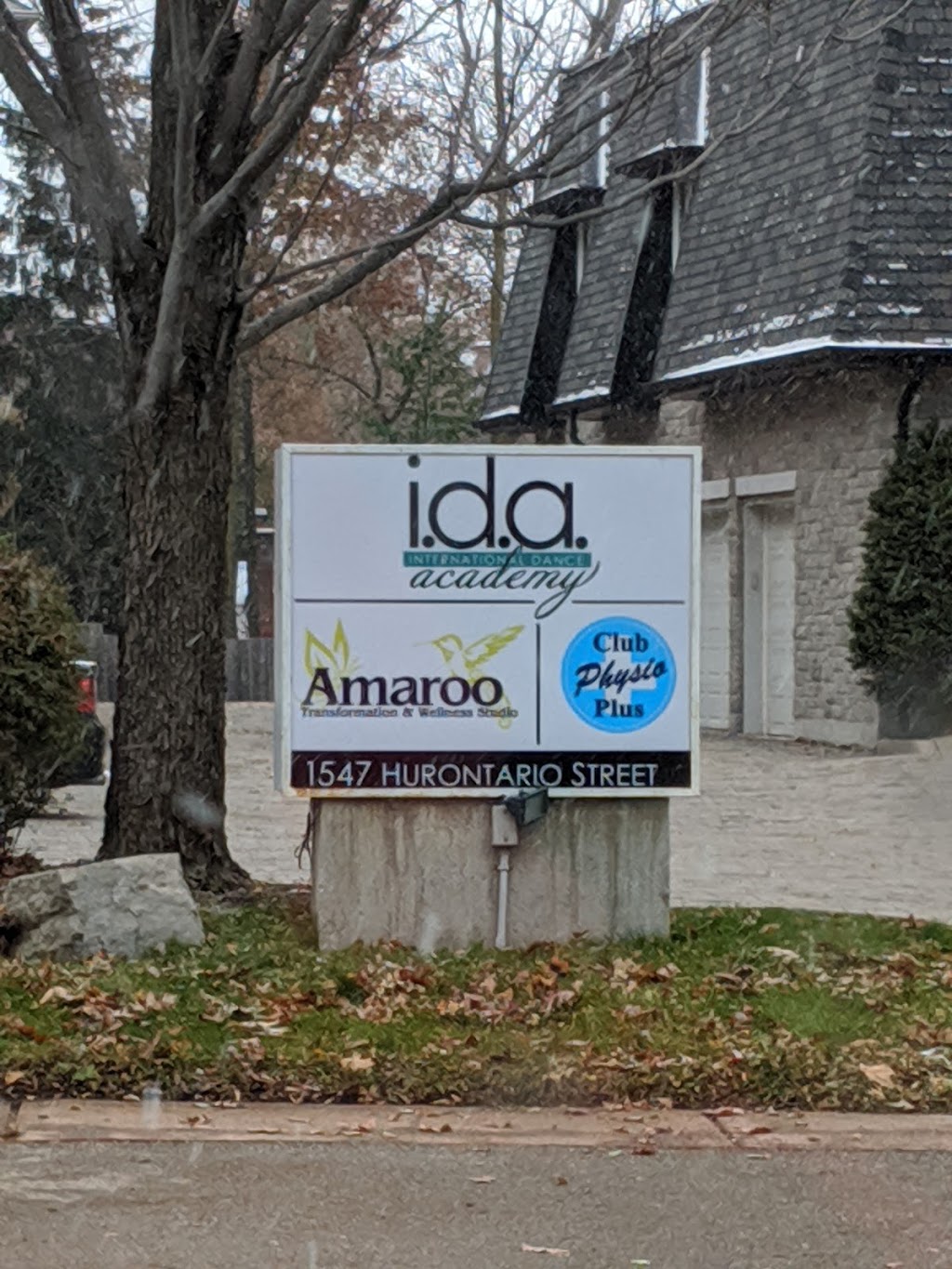 Amaroo Transformation & Wellness Studio Inc | 1547 Hurontario St, Mississauga, ON L5G 3H7, Canada | Phone: (416) 268-5093