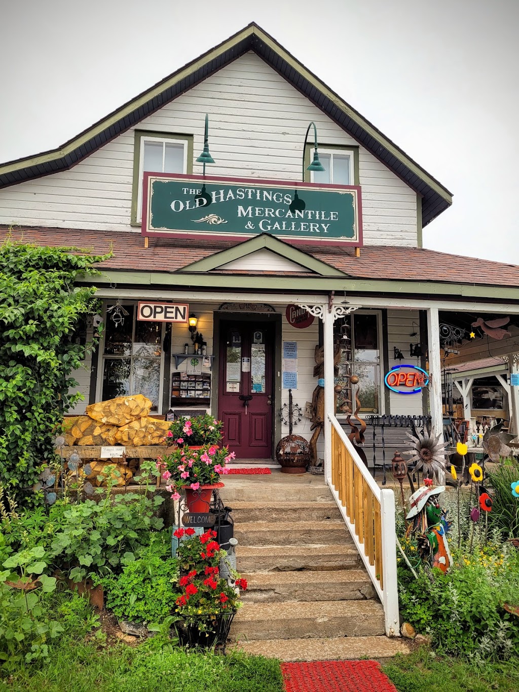 The Old Hastings Gallery | 3103 Old Hastings Rd, Coe Hill, ON K0L 1P0, Canada | Phone: (613) 337-5050
