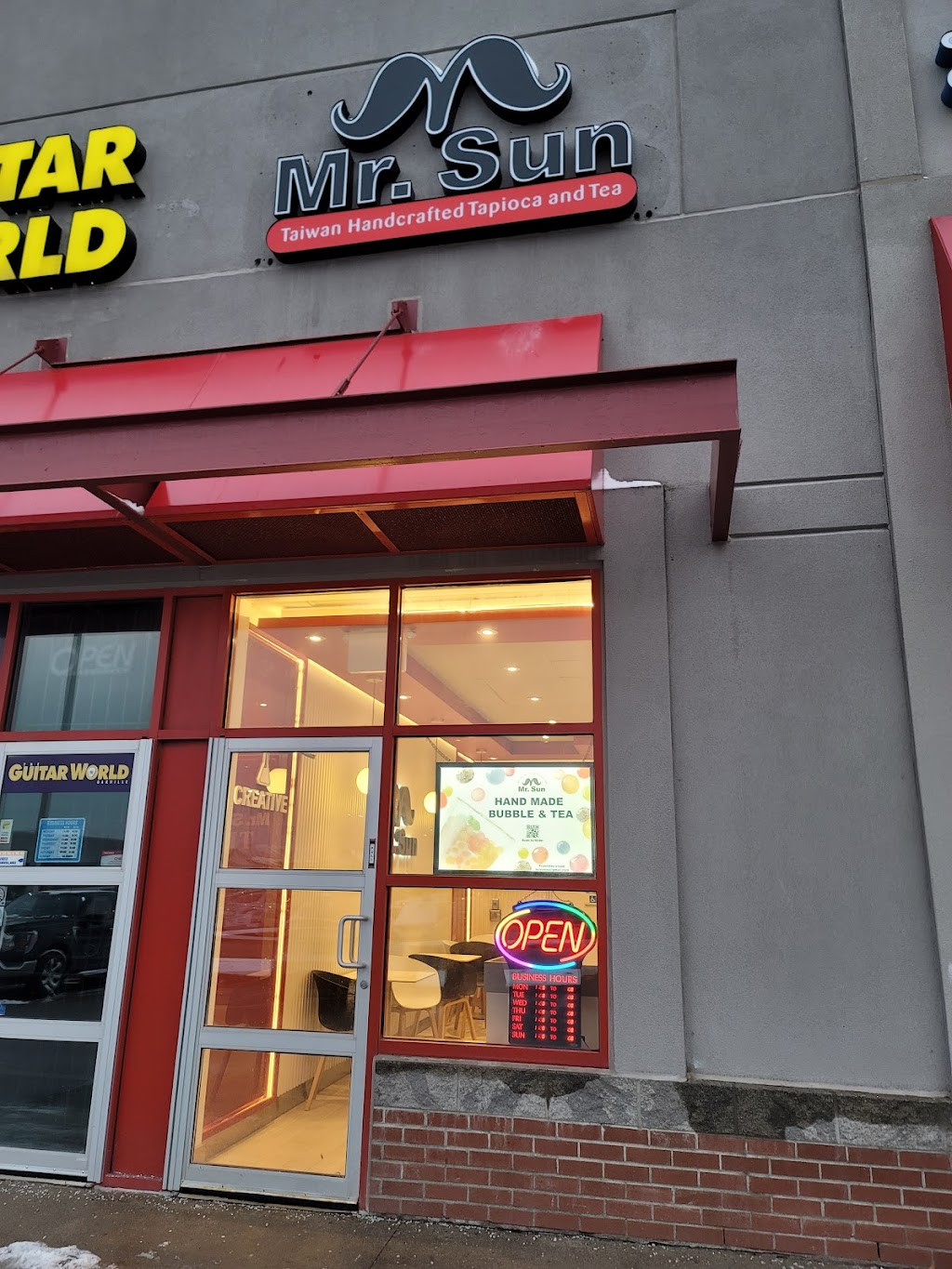 Mr. Sun | 380 Dundas St E Unit D6, Oakville, ON L6H 6Z9, Canada | Phone: (905) 257-8880