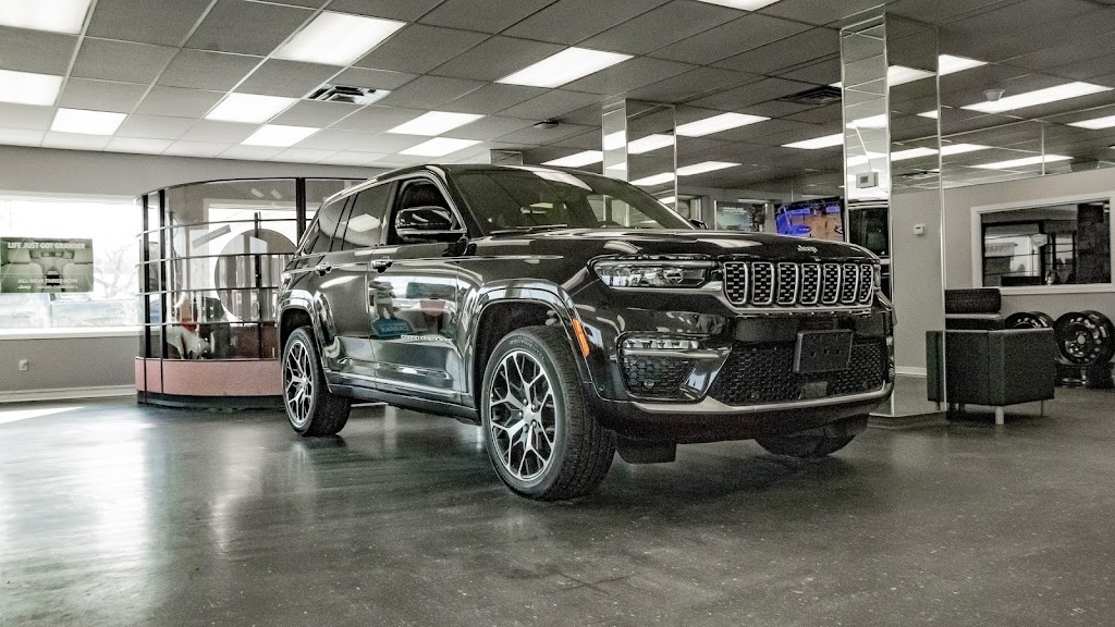 Pembroke Chrysler Jeep Dodge Ram | 1398 Pembroke St W, Pembroke, ON K8A 7M3, Canada | Phone: (613) 735-0634