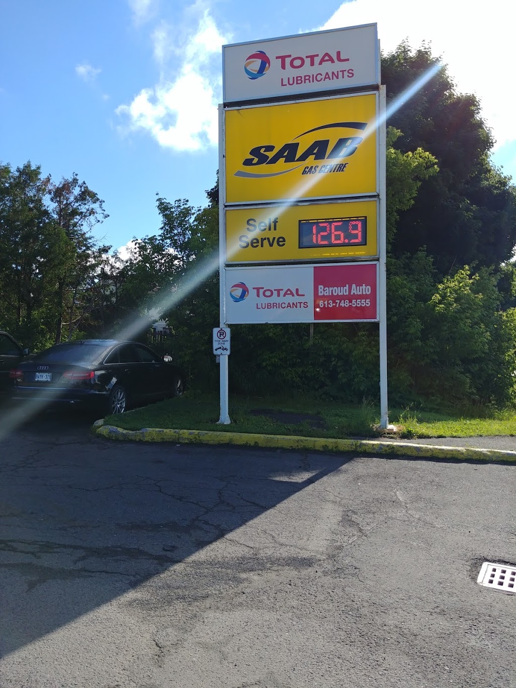 Baroud Auto | 1741 Cyrville Rd, Gloucester, ON K1B 3K8, Canada | Phone: (613) 748-5555