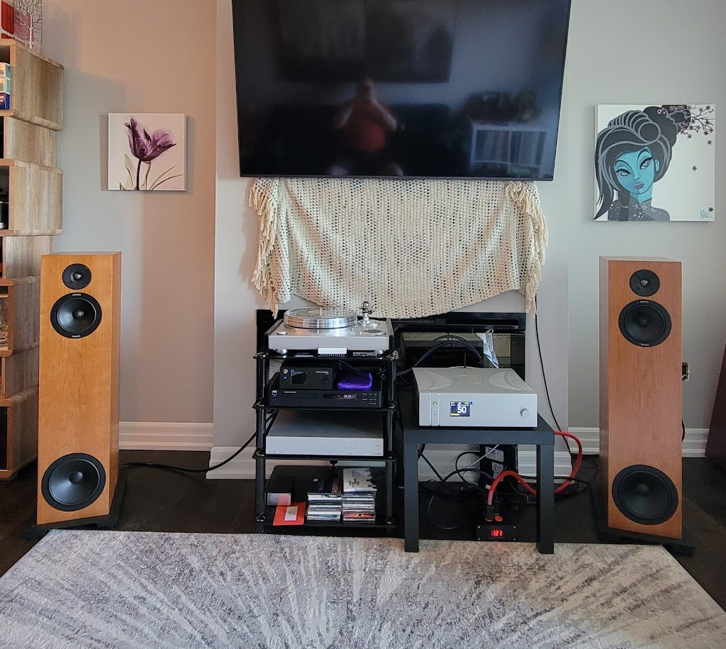 Stereo Untypical | 1878 Gordon St, Guelph, ON N1L 0P4, Canada | Phone: (416) 726-7350