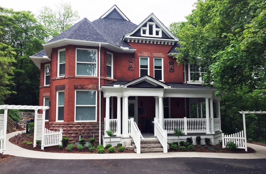 The Residence at Homewood | 148 Delhi St, Guelph, ON N1E 4J8, Canada | Phone: (877) 290-3317