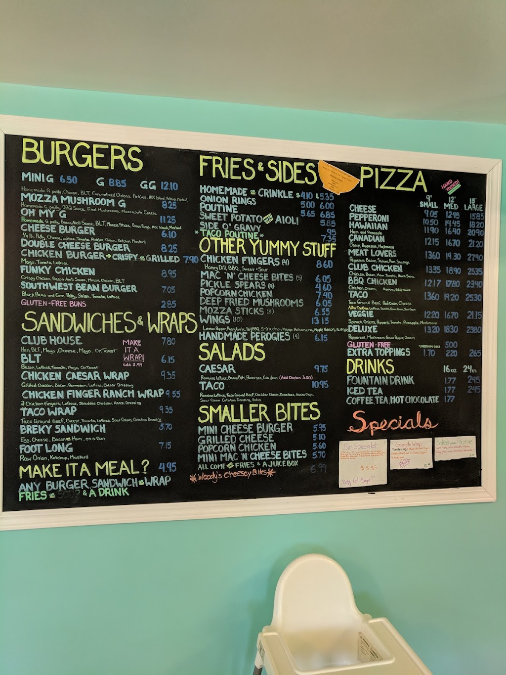 GGs Drive Inn | 103 3 St, Somerset, MB R0G 2L0, Canada | Phone: (204) 744-2035