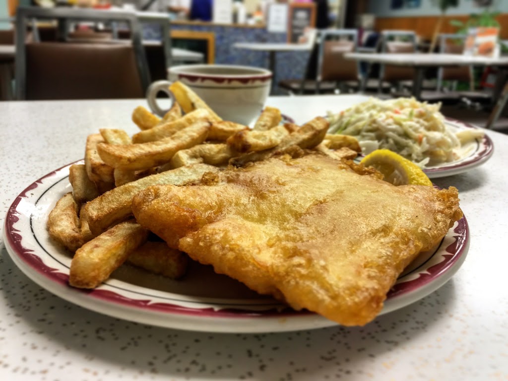 Queensway Fish And Chips | 1236 The Queensway, Etobicoke, ON M8Z 1S2, Canada | Phone: (416) 252-7061