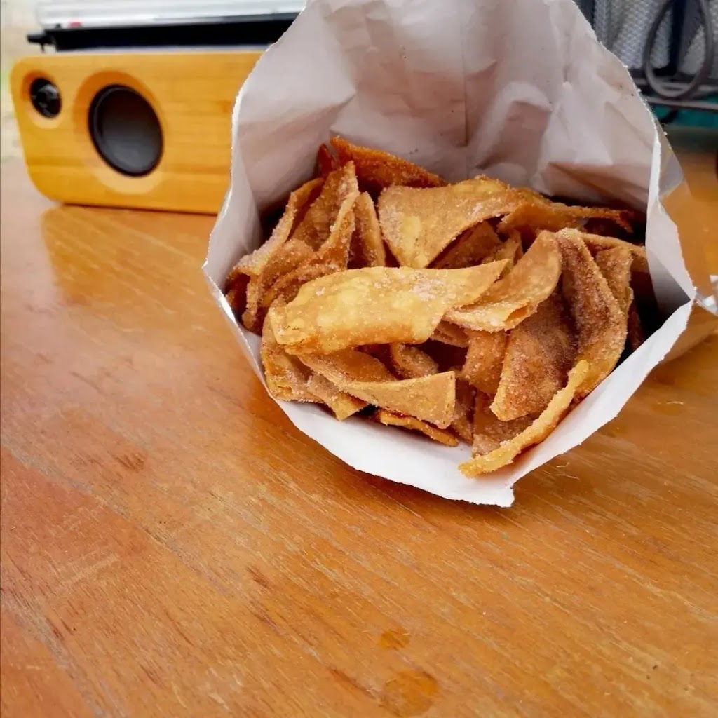 The Dilly Food Truck | 260 3rd Avenue At the intersection of Syndicate Board Shop and James Chabot Beach, Invermere, BC V0A 1K7, Canada | Phone: (250) 341-7559