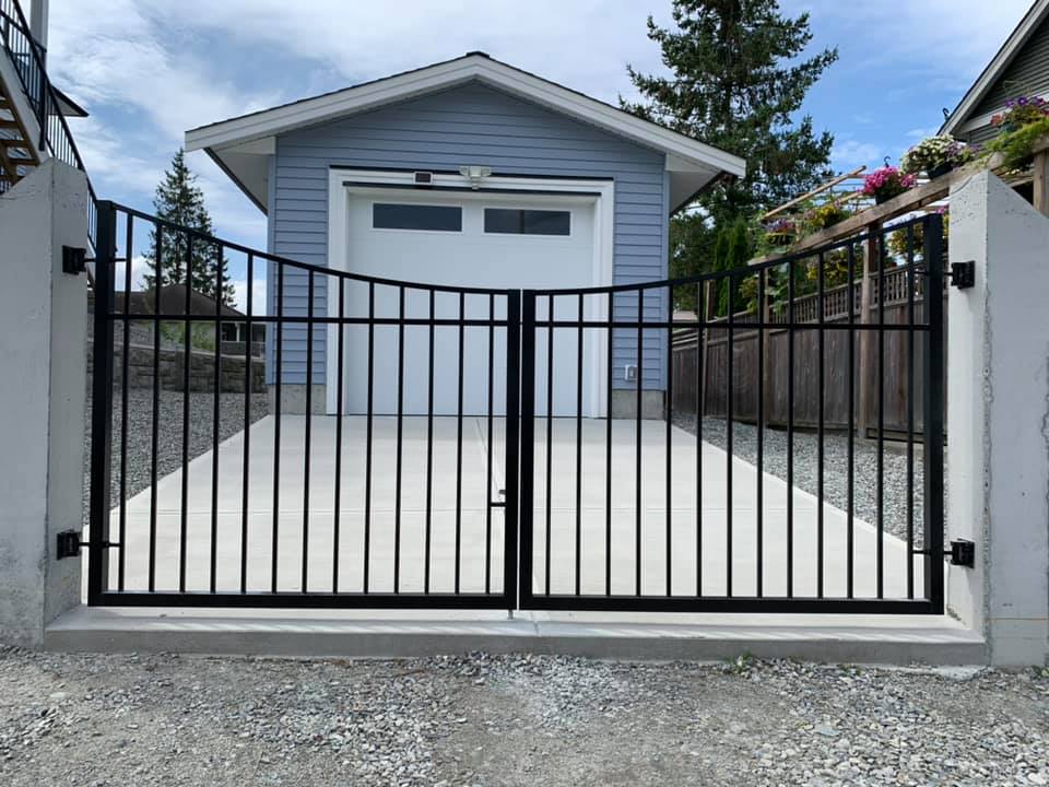 HI PEAK Railing & Gates | 703 Clearbrook Rd, Abbotsford, BC V2T 4B7, Canada | Phone: (778) 242-6974