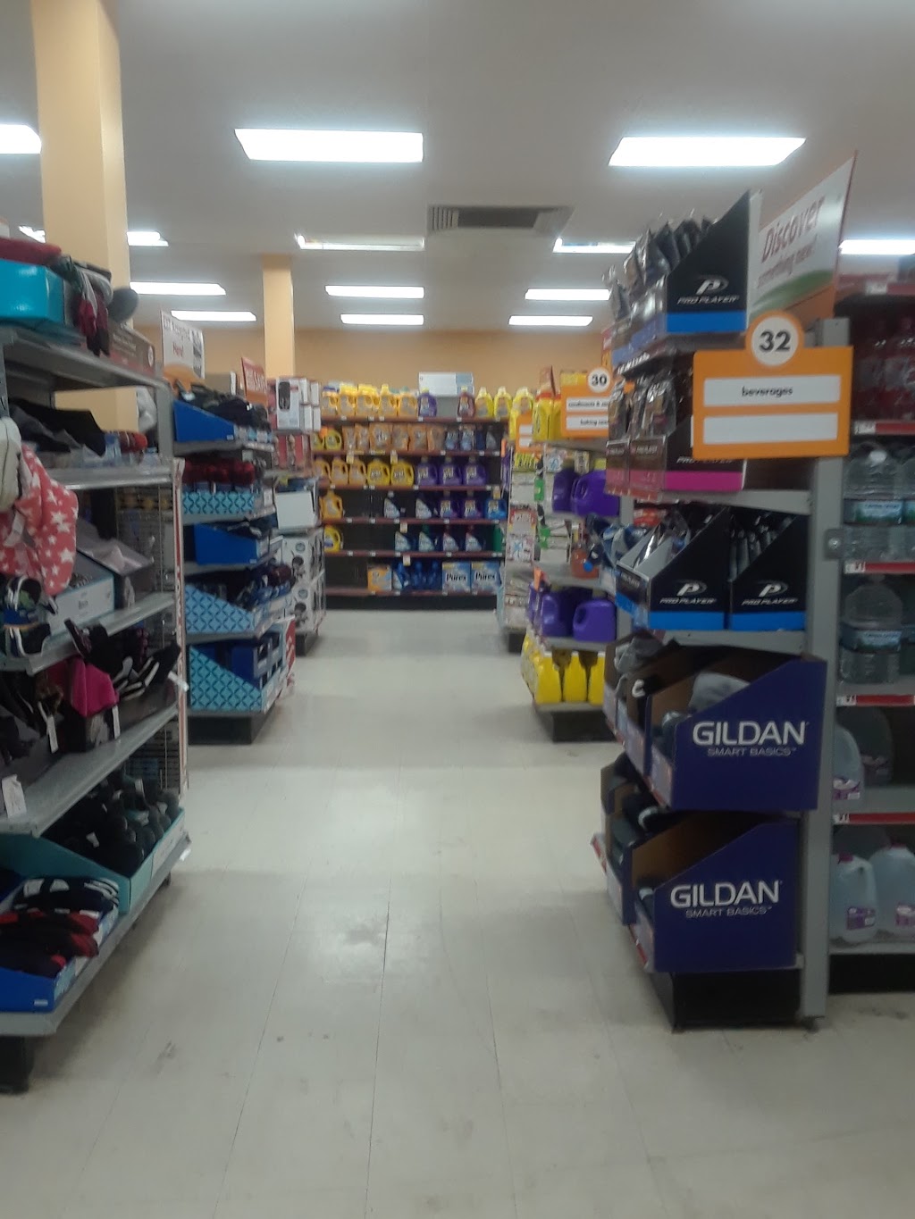 Family Dollar | 2320 Genesee St, Cheektowaga, NY 14225, USA | Phone: (716) 897-6065